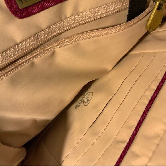 Travelon Anti-Theft signature Small Red Crossbody Bag NWT - Picture 6 of 14